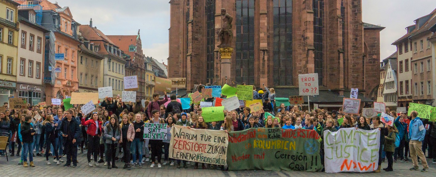2019: Climate Action Now! Schüler*innen demonstrieren für Klimaschutz...