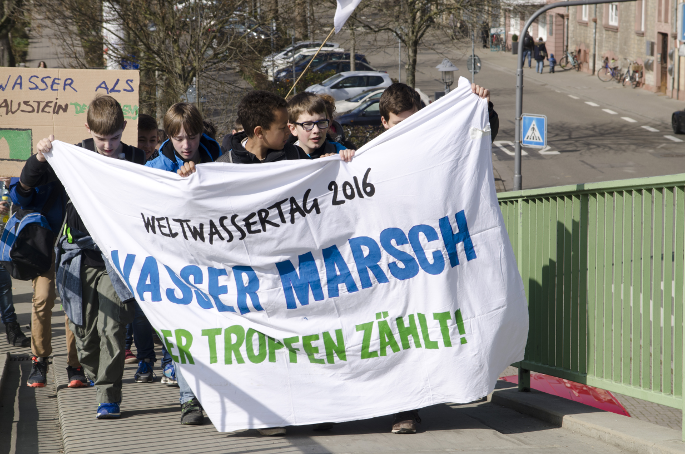 2016 Weltwassertag: Erster Heidelberger WasserMarsch - ein voller Erfolg! ...